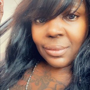 Meet your Posher, Bella